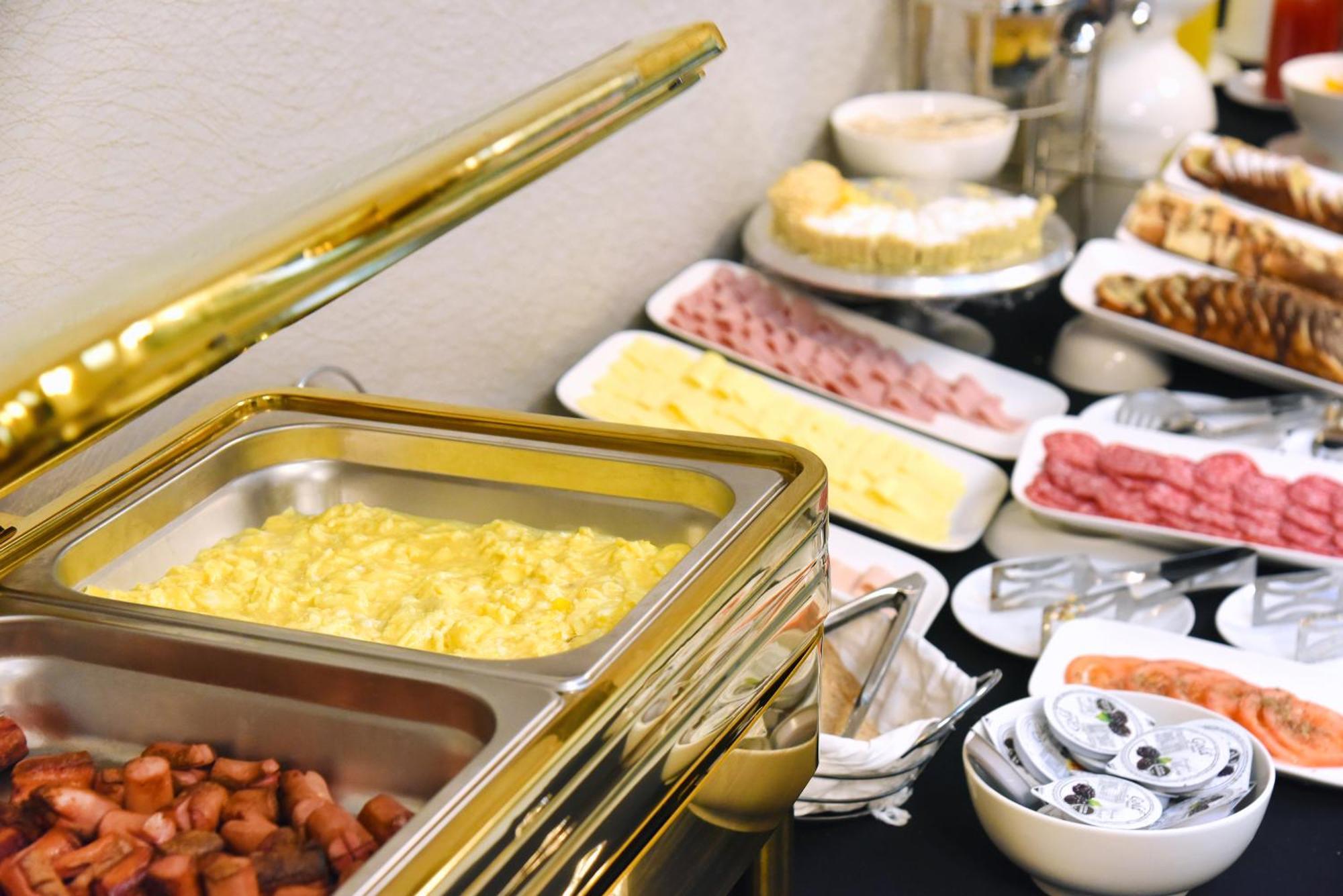Hotel Hw Express サンティアゴ エクステリア 写真