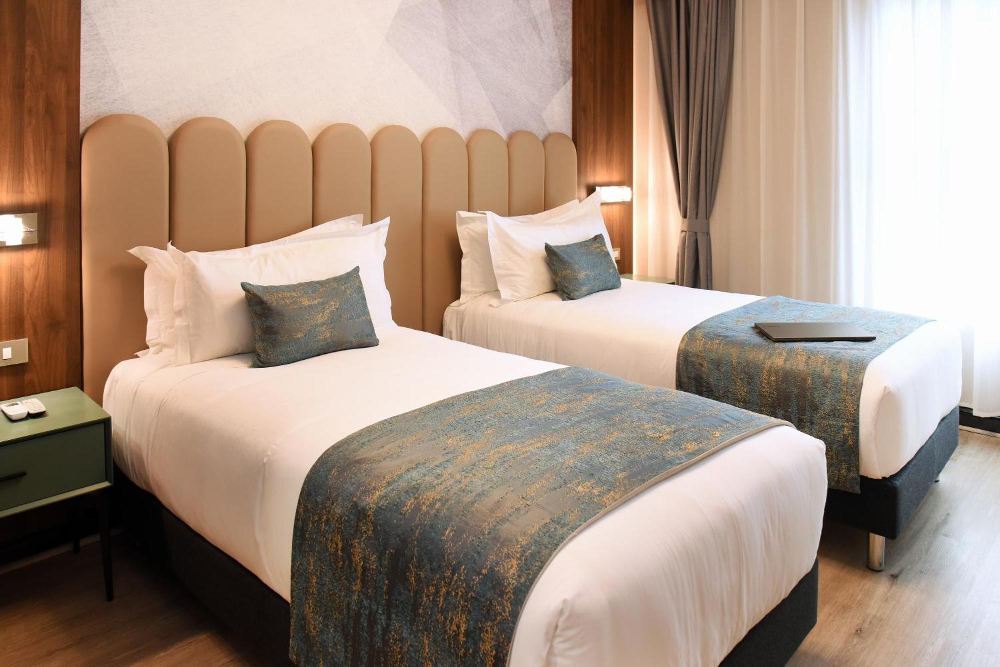 Hotel Hw Express サンティアゴ エクステリア 写真